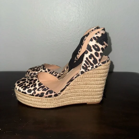 JLo Leopard Print Espadrille Wedge Sandals - Picture 6 of 9